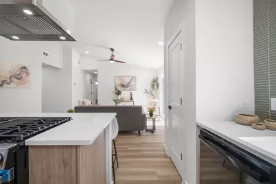 6201 Waycross Drive, Austin, TX 78745 - Photo 16