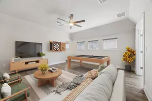 13001 Hymeadow Dr, Austin, TX 78729 - Photo 12