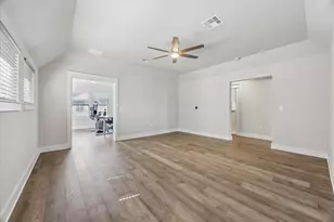 13001 Hymeadow Dr, Austin, TX 78729 - Photo 14