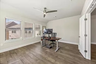 13001 Hymeadow Dr, Austin, TX 78729 - Photo 16