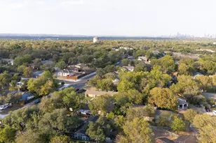 6911 Cooper Ln, Austin, TX 78745 - Photo 16