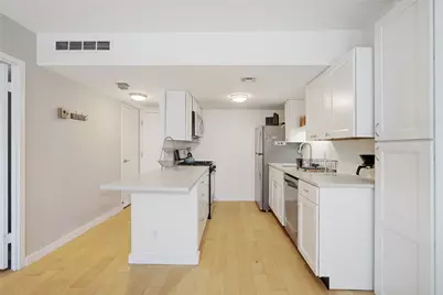1800 Lavaca Street #A703, Austin, TX 78701 - Photo 8