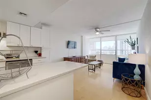 1800 Lavaca St, Austin, TX 78701 - Photo 4