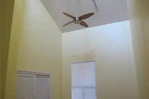 911 Keith Ln, Austin, TX 78705 - Photo 16