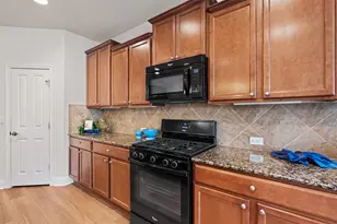 509 Davis Mountain Cir, Georgetown, TX 78633 - Photo 14