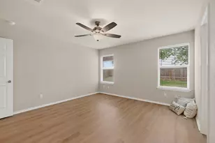 211 Lidell St, Hutto, TX 78634 - Photo 12