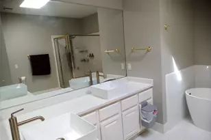 6010 Long Champ Ct, Austin, TX 78746 - Photo 14