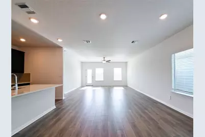 136 Holmby Drive, Hutto, TX 78634 - Photo 18