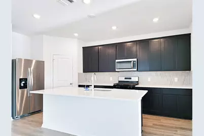 136 Holmby Drive, Hutto, TX 78634 - Photo 10