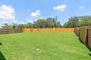 262 Muddy Crk Wy, Kyle, TX 78640 - Photo 26