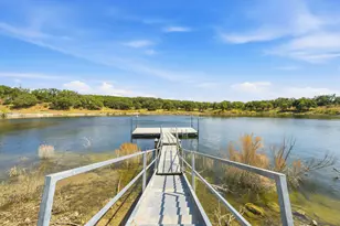 22601 Maidengrass Ln, Lago Vista, TX 78645 - Photo 6