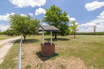 1959 County Road 200, Liberty Hill, TX 78642 - Photo 22