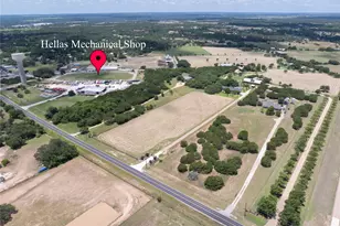 1959 Co Rd 200, Liberty Hill, TX 78642 - Photo 2