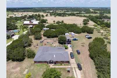 1959 County Road 200, Liberty Hill, TX 78642 - Photo 20