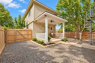 2415 Melissa Oaks Ln, Austin, TX 78744 - Photo 22