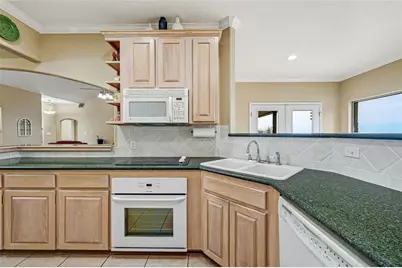 1370 Sunset View, Fischer, TX 78623 - Photo 12