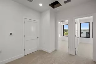 711 N Paleface Ranch Rd, Spicewood, TX 78669 - Photo 20