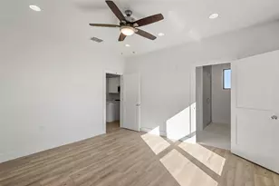 711 N Paleface Ranch Rd, Spicewood, TX 78669 - Photo 14