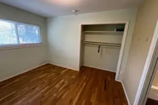 304 E 33rd St, Austin, TX 78705 - Photo 10