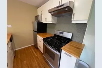304 E 33rd Street #24, Austin, TX 78705 - Photo 4