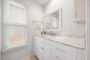 11204 Deadoak Ln, Austin, TX 78759 - Photo 32