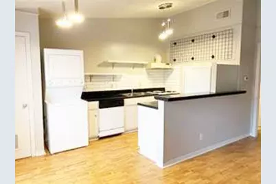 600 W 51st Street #103, Austin, TX 78751 - Photo 8