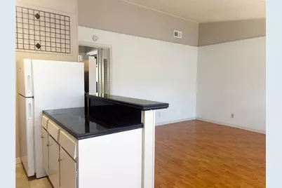 600 W 51st Street #103, Austin, TX 78751 - Photo 8