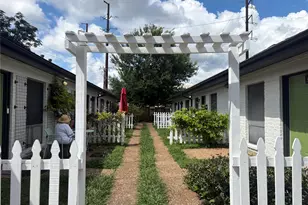 600 W 51st St, Austin, TX 78751 - Photo 2