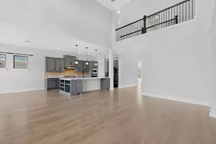 305 Palatino Bend, Liberty Hill, TX 78642 - Photo 10