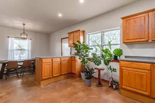 2551 Spring Valley Dr, Dripping Springs, TX 78620 - Photo 10