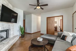 2551 Spring Valley Dr, Dripping Springs, TX 78620 - Photo 6