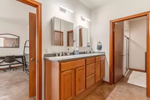 2551 Spring Valley Dr, Dripping Springs, TX 78620 - Photo 14