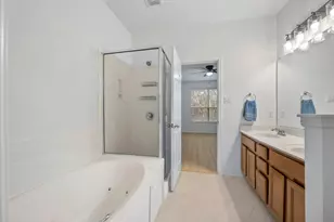 1310 W Parmer Ln, Austin, TX 78727 - Photo 22