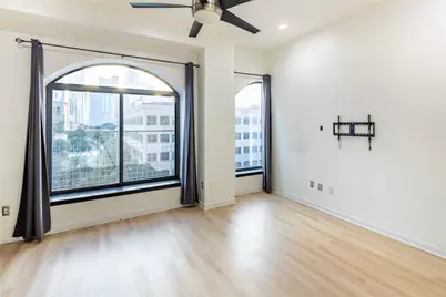 507 Sabine Street #404, Austin, TX 78701 - Photo 2