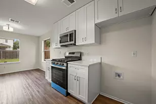 1217 Coronation Way, Pflugerville, TX 78660 - Photo 12