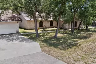 1002 Adventure Ln, Cedar Park, TX 78613 - Photo 4