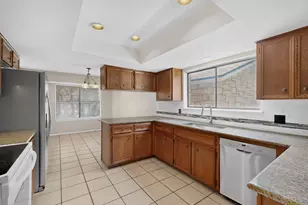 1002 Adventure Ln, Cedar Park, TX 78613 - Photo 10