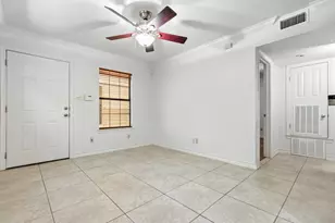407 E 45th St, Austin, TX 78751 - Photo 6