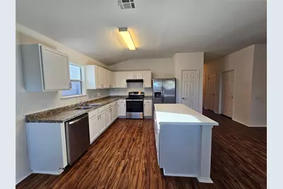 5213 English Glade Drive, Austin, TX 78724 - Photo 10