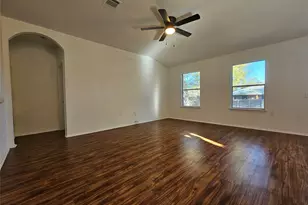 5213 English Glade Dr, Austin, TX 78724 - Photo 8