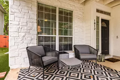 1812 Village Oak Court, Austin, TX 78704 - Photo 4