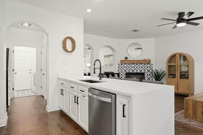 1812 Village Oak Court, Austin, TX 78704 - Photo 16