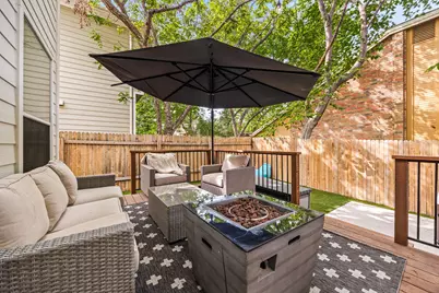 1812 Village Oak Court, Austin, TX 78704 - Photo 36