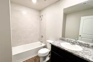 1033 Riverdale Cove, Jarrell, TX 76537 - Photo 4
