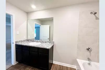 1033 Riverdale Cove, Jarrell, TX 76537 - Photo 14