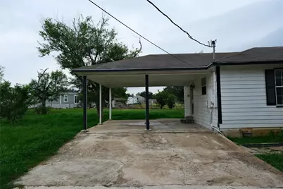1778 Fm 1704 #C, Elgin, TX 78621 - Photo 16