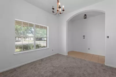 114 Gainer Drive, Hutto, TX 78634 - Photo 4