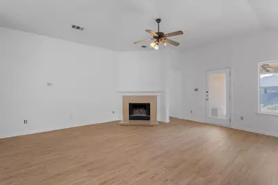 114 Gainer Drive, Hutto, TX 78634 - Photo 10