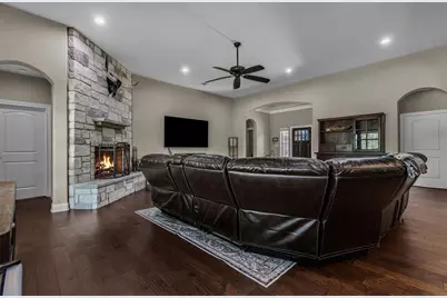 404 First Down Dash, Burnet, TX 78611 - Photo 6
