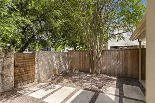 1801 Polo Rd, Austin, TX 78703 - Photo 26